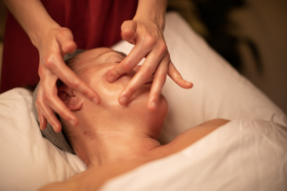 Meet Nela: The Heart Behind Holistic Skin Clinic